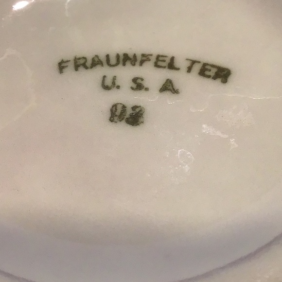 Fraunfelter porcelain blue luster vase EUC - Picture 4 of 4